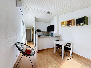  Appartement à louer 1 pièce 27 m²
