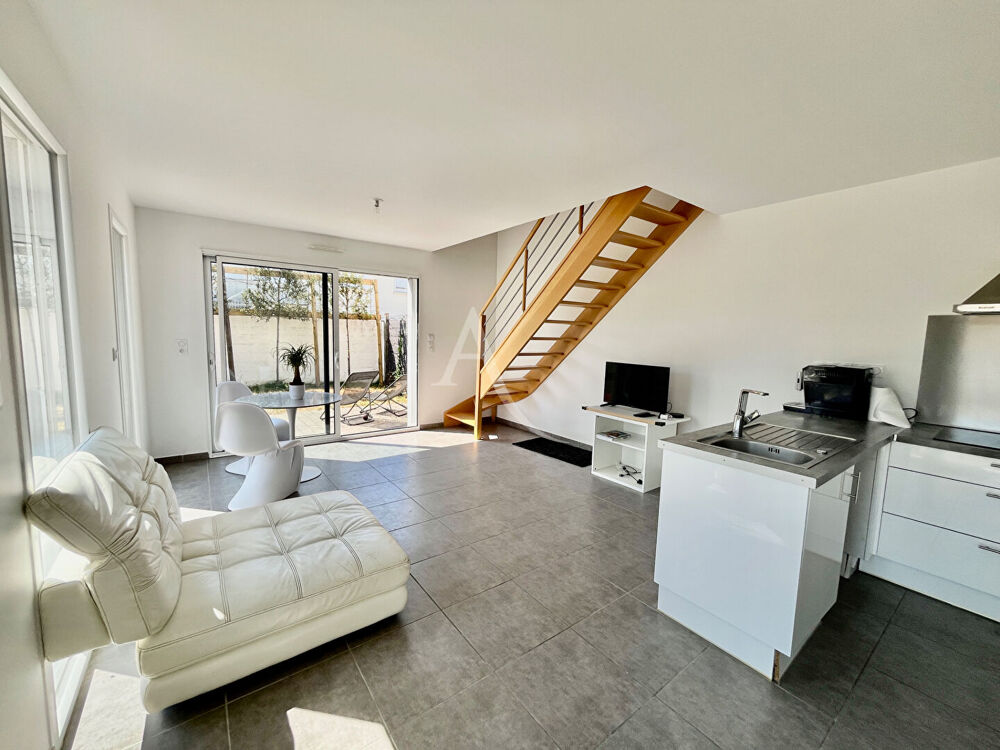 Maison Stella 3 pièce(s) 63m2