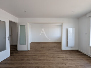  Appartement � louer 4 pi�ces 77 m�