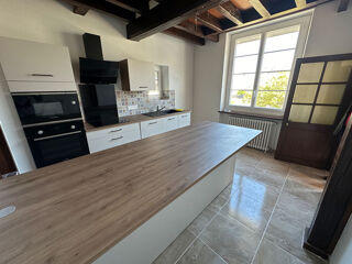  Maison  vendre 8 pices 170 m