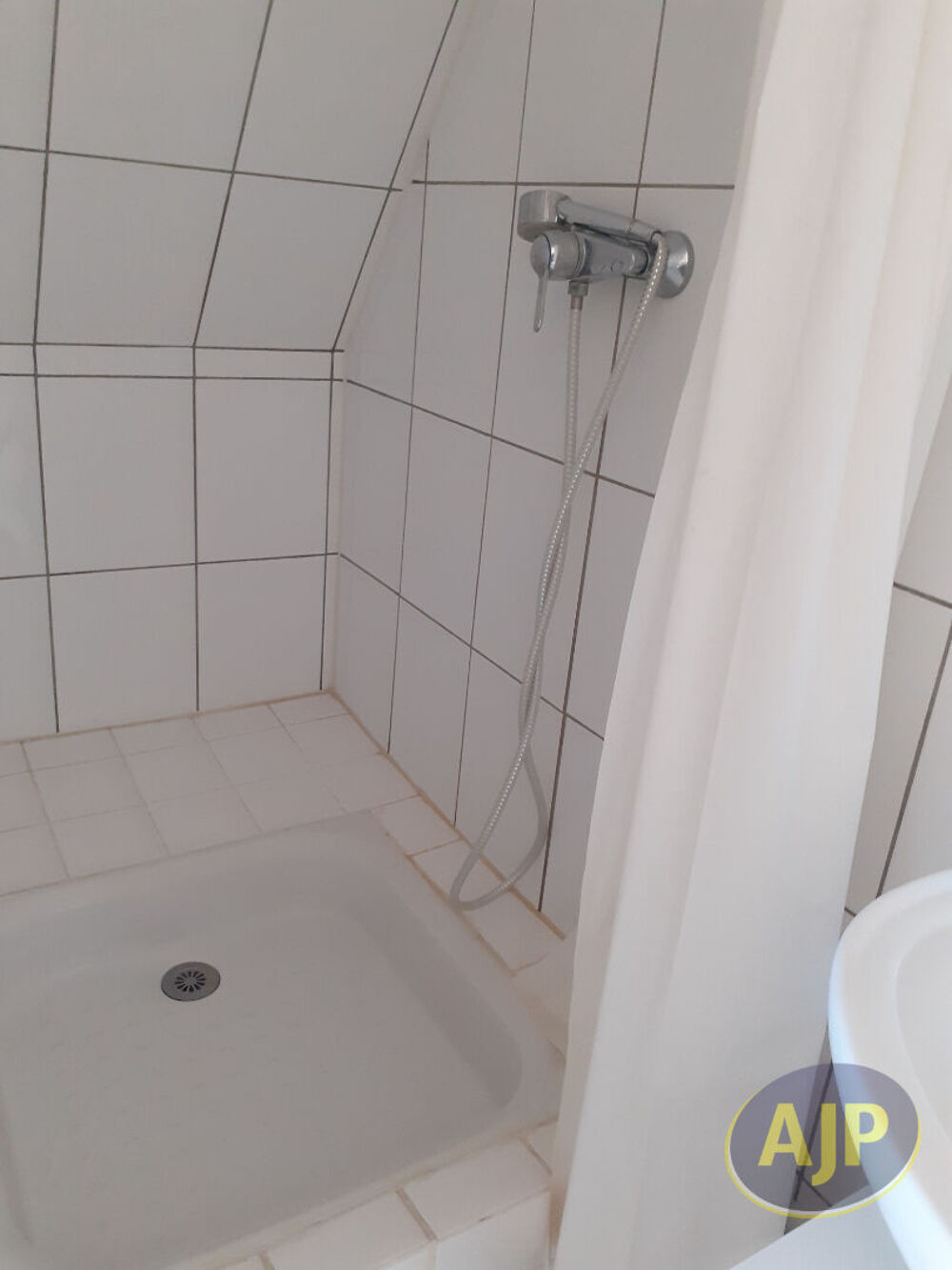 Location Appartement Studio meublé REDON - 1 pièce(s) - 10.68 m2 Redon