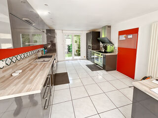  Maison � vendre 6 pi�ces 194 m�