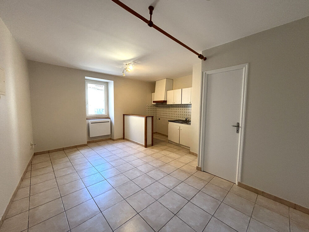 Location Appartement Caussade centre - Studio en rez-de-chaussée Caussade