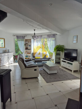  Maison  vendre 6 pices 158 m