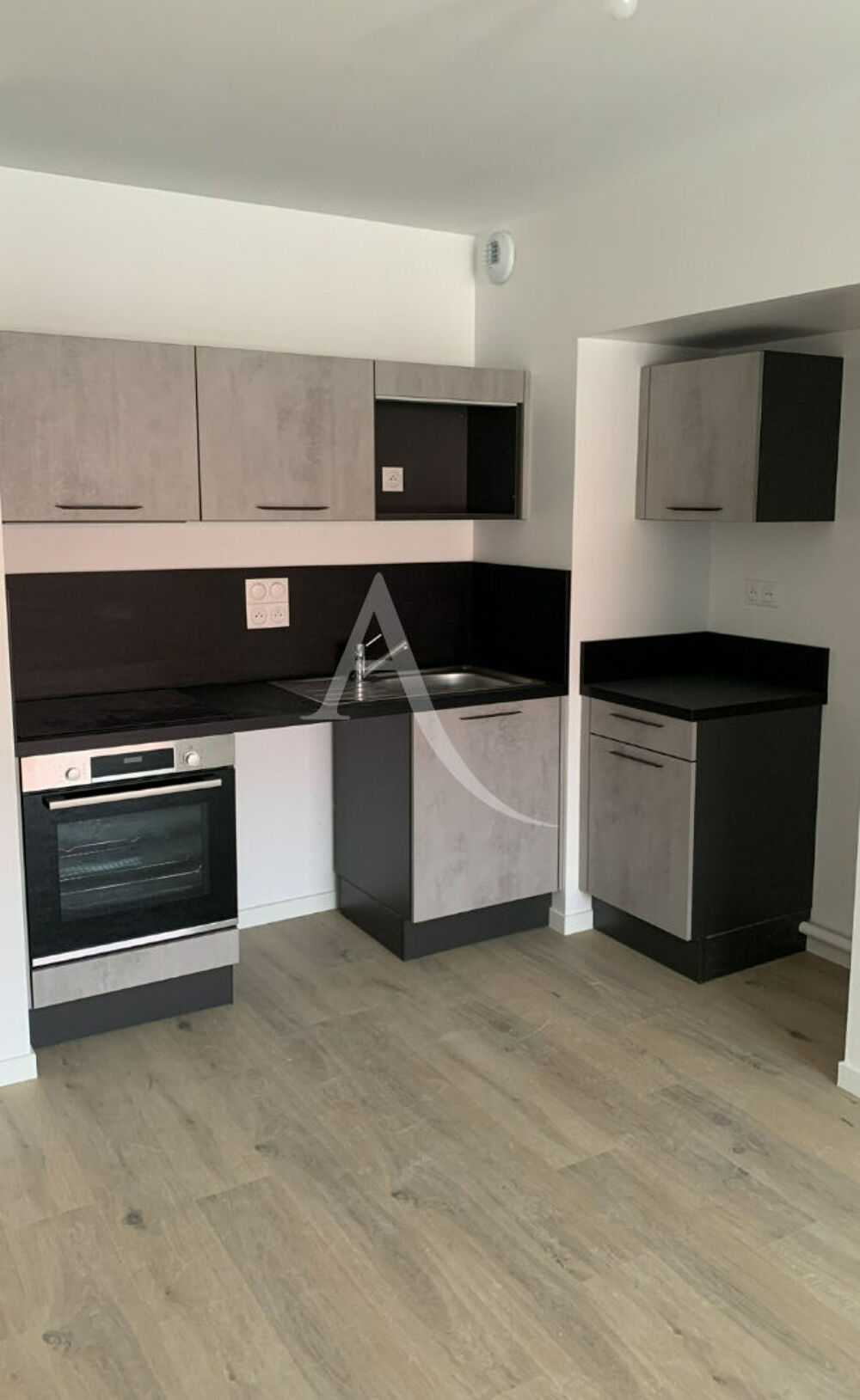 Location Appartement T3 NON MEUBLE - DISPONIBLE AU 27/06 - SOUMIS AU DISPOSITIF PINEL Angers