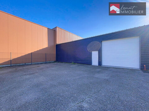 A LOUER: Box de stockage 184m&sup2; 900 01190 Pont de vaux