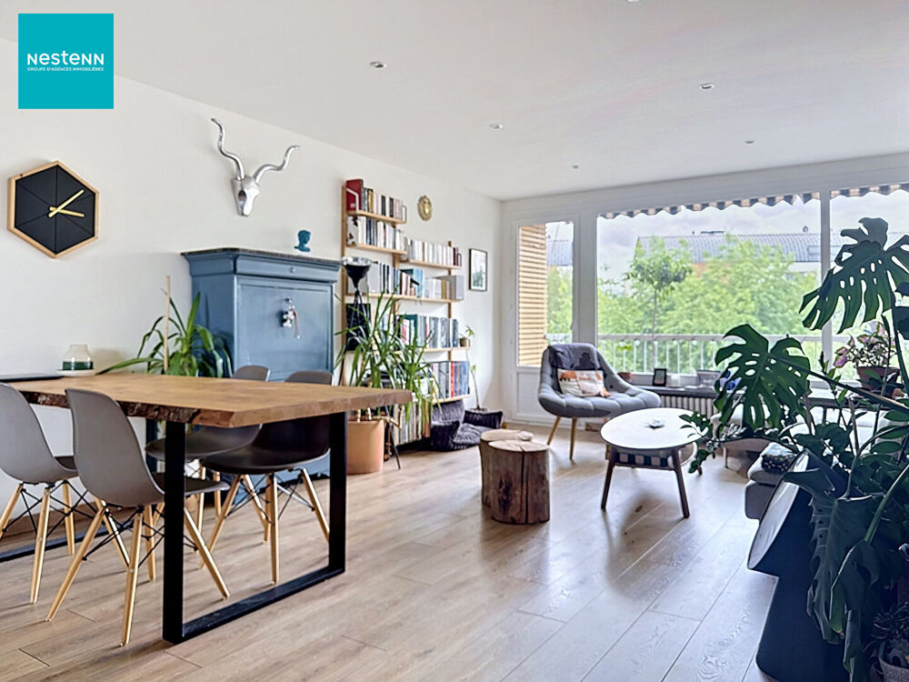 ANNECY _ Appartement 4 pièces de 96 m², avec balcon, parking de copropriété et cave, à vendre