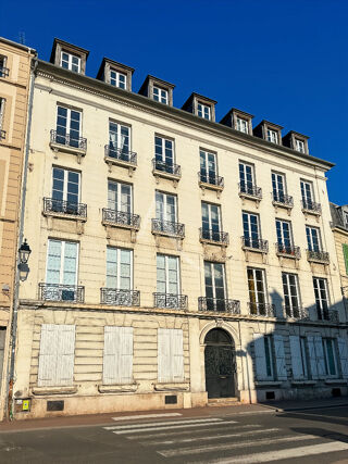 Appartement à louer 3 pièces 68 m²