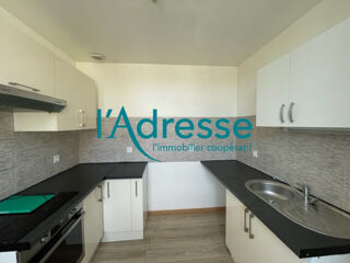  Appartement à louer 2 pièces 46 m²