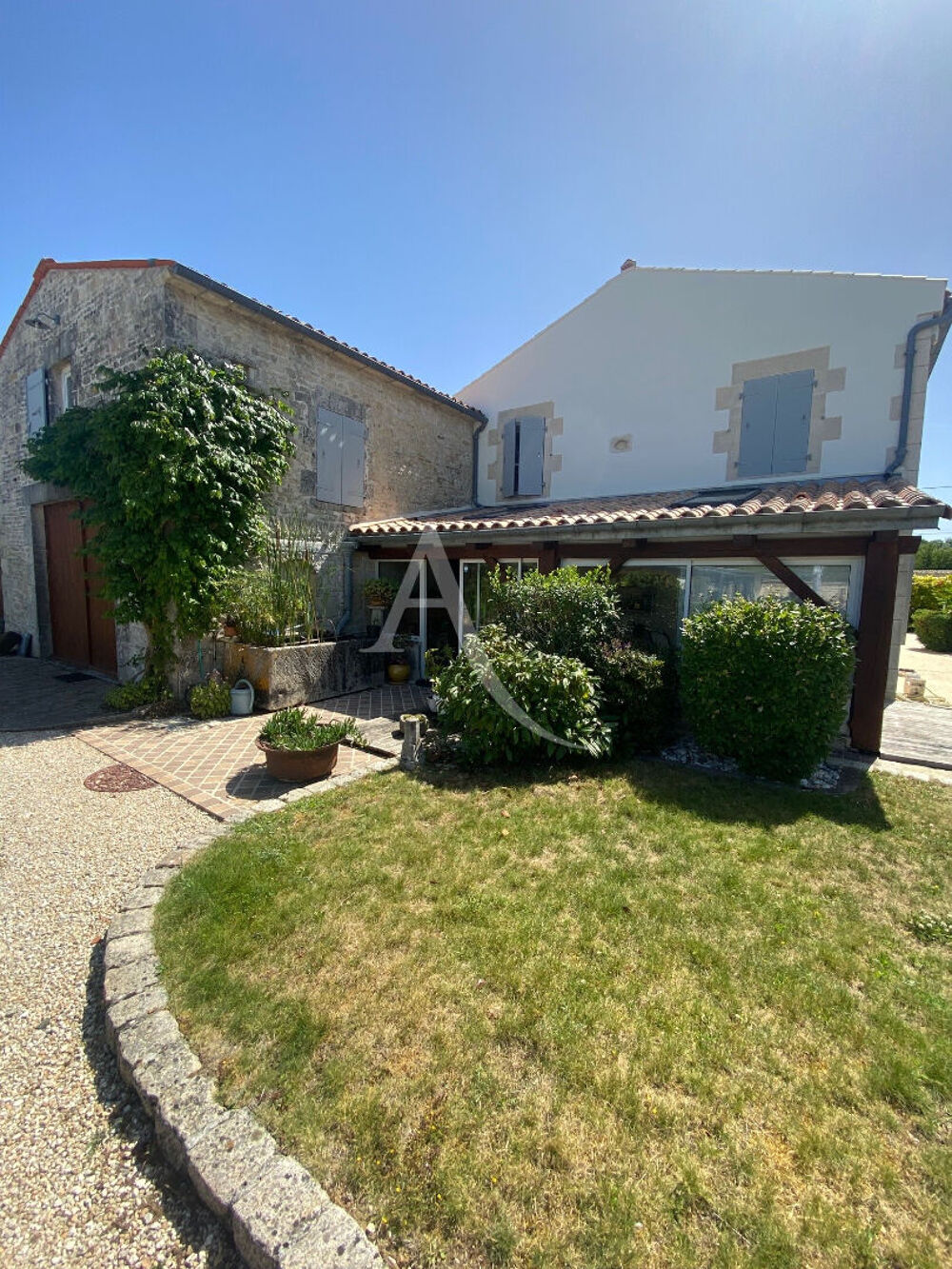 à vendre  Maison Montroy (17220)