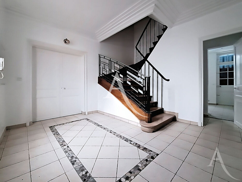 Vente Maison Superbe maison de 206m� � Mantes-la-Jolie proche centre ville et gare Mantes la jolie