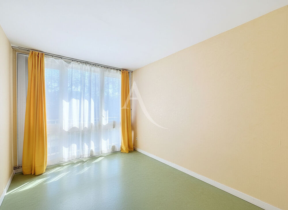 Vente Appartement Appartement 4 pièces proche gare de Chelles Chelles