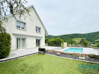  Maison  vendre 6 pices 160 m