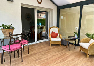  Maison  vendre 4 pices 99 m