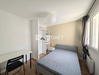  Appartement à louer 1 pièce 68 m²