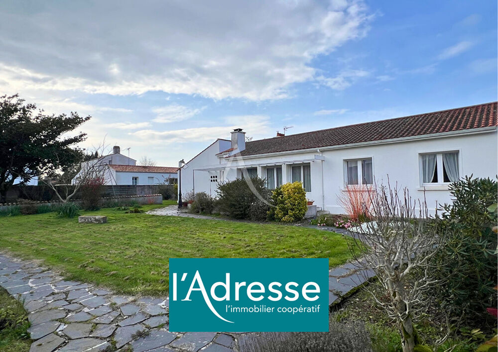 Ensemble immobilier à vendre à Beauvoir-sur-Mer - Fort potentiel