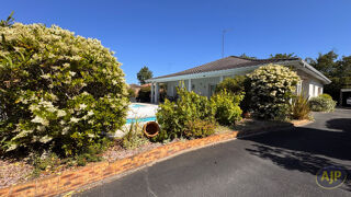 Vente Maison Andernos belle maiison 3 chambres piscine et grand garage Andernos les bains
