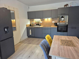  Appartement à louer 2 pièces 46 m²
