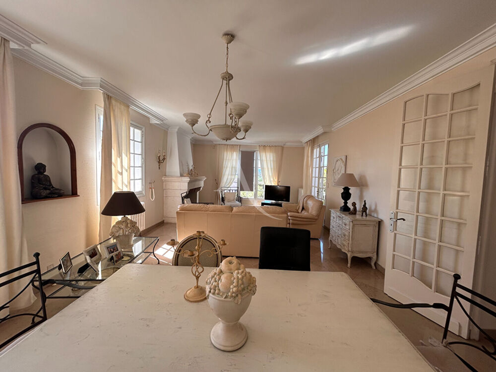 Maison sur VILLEMOUSTAUSSOU