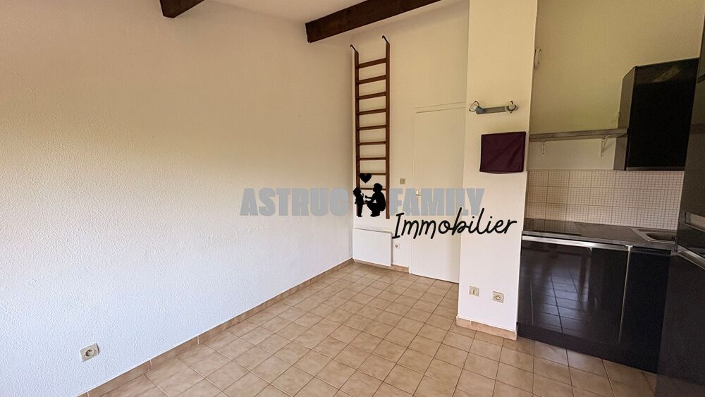 Vente Appartement AIGUES MORTES - Studio avec balcon plein sud et parking privatif Aigues mortes