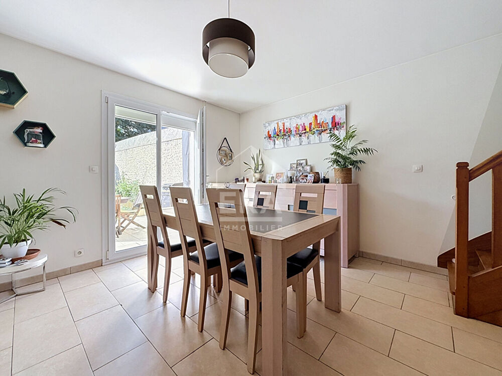 Vente Maison Maison à Vendre à Etampes 6 pièce(s) 130m2 au sol Etampes