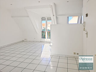  Appartement à louer 2 pièces 34 m²