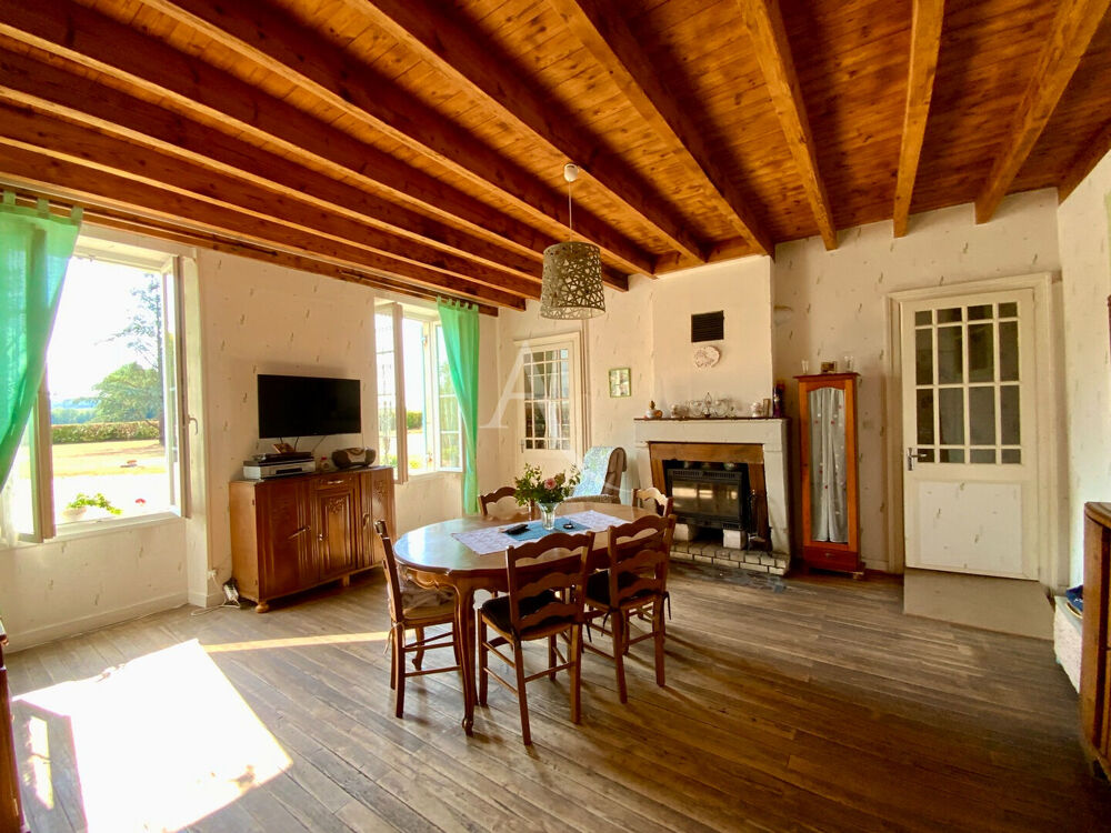 Vente Maison Propriété Charentaise de caractère à 10 km de Jonzac Leoville