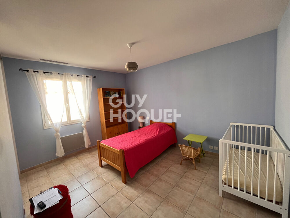 Vente Maison Maison à vendre à Aigues Vives, 34 - 3 chambres avec piscine - V413CB Aigues vives