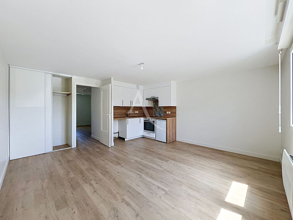 T2 refait à neuf quartier de la Madeleine 36 m²
