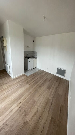 Appartement à louer 1 pièce 20 m²