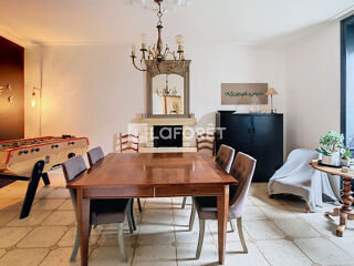  Maison � vendre 9 pi�ces 200 m�