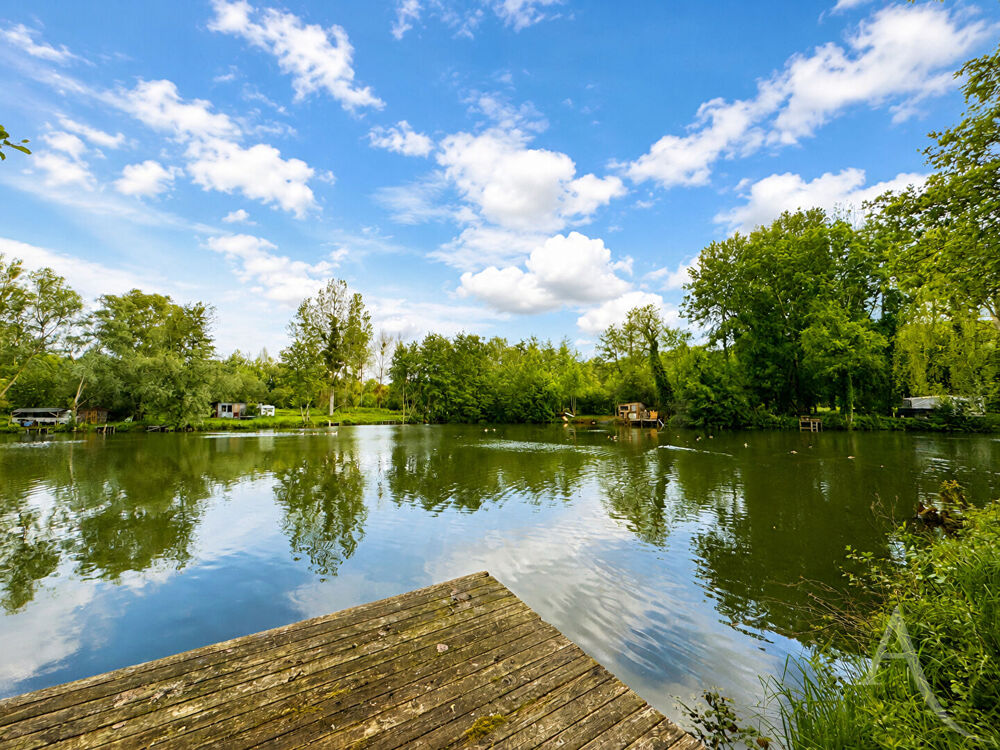 Vente Terrain EXCEPTIONNEL DOMAINE NATURE DE PRÈS DE 3 HECTARES AVEC ÉTANGS ET RIVIÈRE Chaussoy epagny