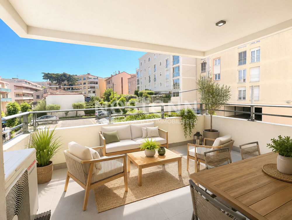 Superbe appartement 2 pièces à vendre à Saint-Raphaël - Réf 2846