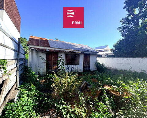   CENTRE-VILLE SAINT-PAUL : Terrain � fort potentiel, proche front de mer Maison - 3 pi�ce(s)