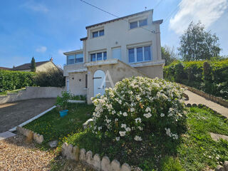  Maison  vendre 6 pices 94 m