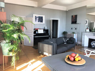  Appartement à louer 3 pièces 85 m²