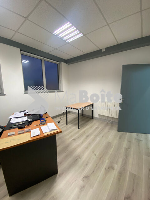 BALBIGNY - Bureau de 15 m² 230 42510 Balbigny