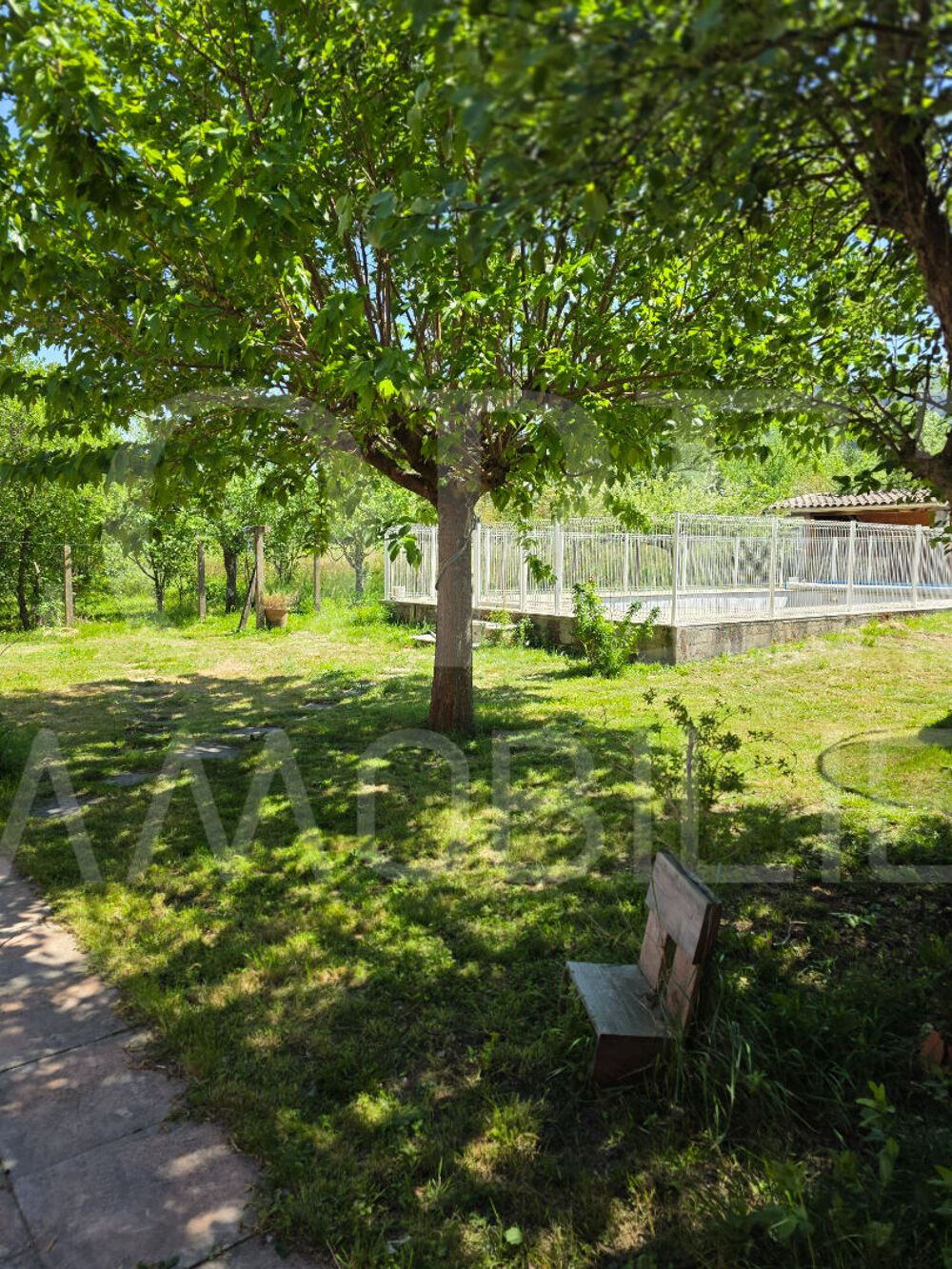 Vente Maison Maison de plain-pied avec piscine Aiguefonde