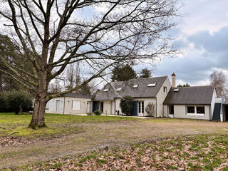  Maison � vendre 8 pi�ces 350 m�