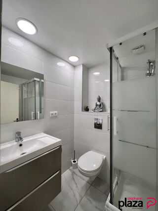  Appartement à louer 2 pièces 52 m²