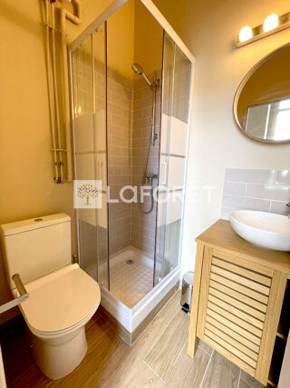 Location Appartement Périgueux Centre - Studio meublé - Bel immeuble Perigueux