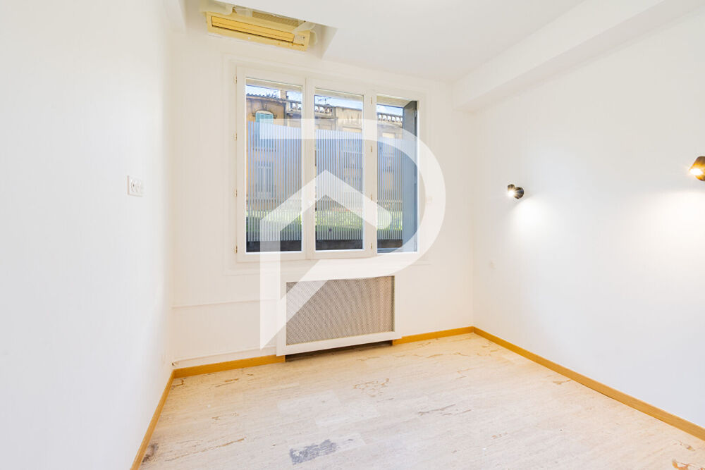 Vente Appartement Appartement type 2 de 36M2 REFAIT A NEUF - MARSEILLE 13004 Marseille 4
