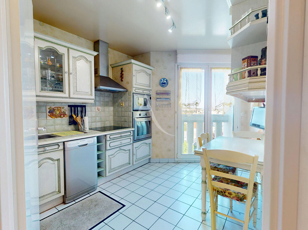 Vente Appartement Appartement Villemomble 3 pièce(s) 72 m2 Villemomble