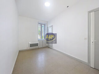  Appartement à louer 2 pièces 27 m²