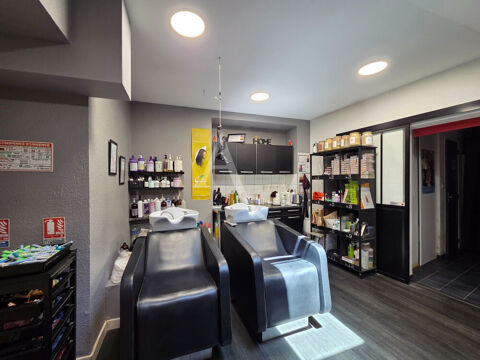   Local commercial + Fond de commerce salon de coiffure 