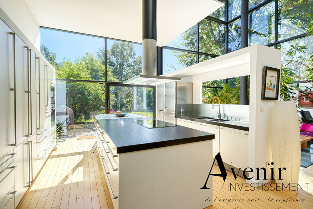 Vente Maison Tassin-la-Demi-Lune - Maison de 250 m² alliant caractère de l'ancien  et  charme du contemporain Tassin la demi lune