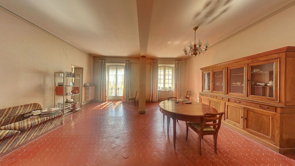 Appartement 5 pièces 136 m² · à Avignon · 136 m² · 370 000 €