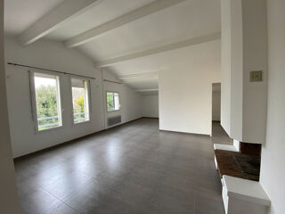  Appartement  louer 4 pices 120 m