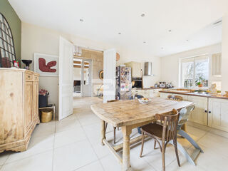  Maison à vendre 6 pièces 245 m²