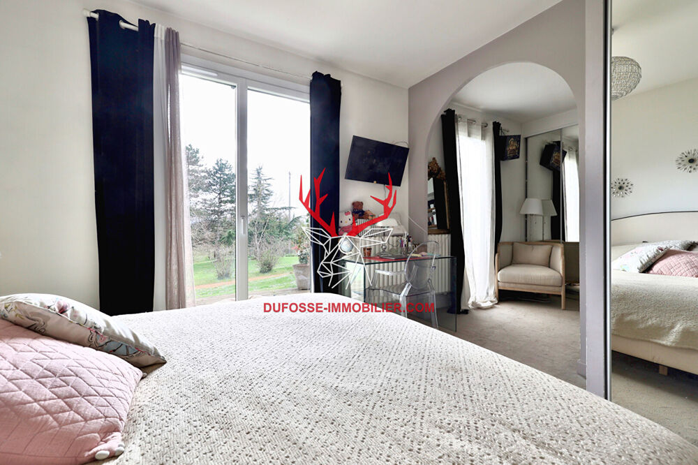 Maison Lissieu 6 pièce(s) 145 m2